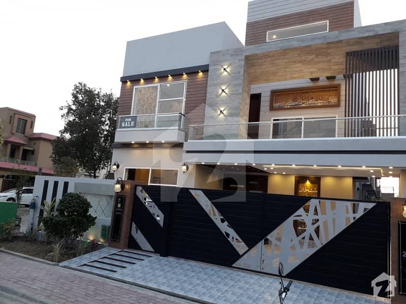 10 Marla Brand New House Is Available For Sale