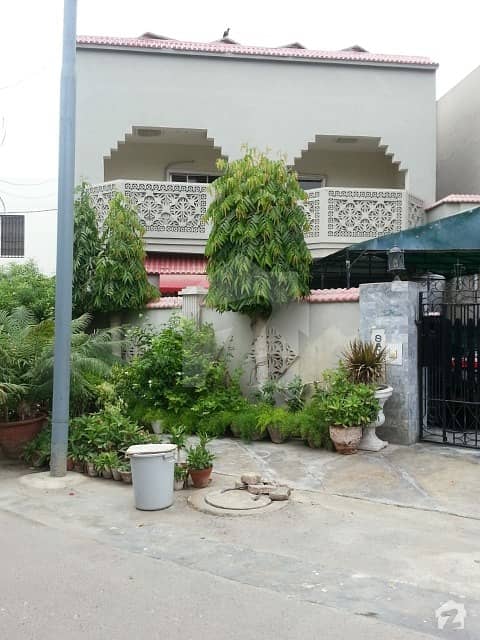 400 Sq Yards Independent Bungalow For Sale In Phase 6 Available