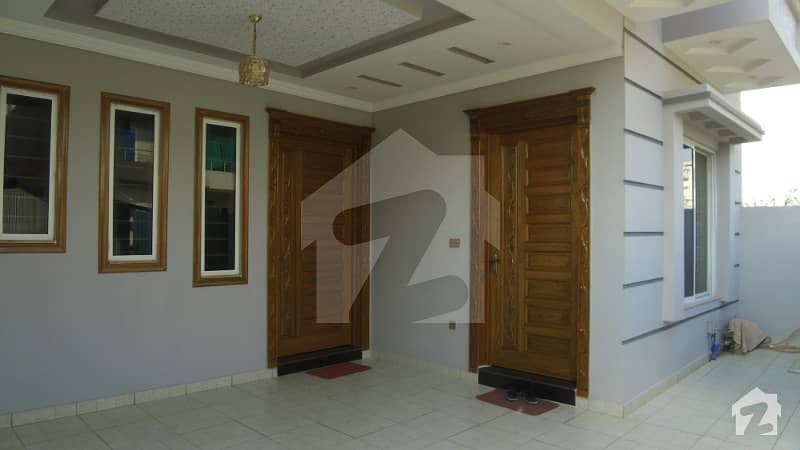 30 x 60 Brand New Ground Portion For Rent In G13