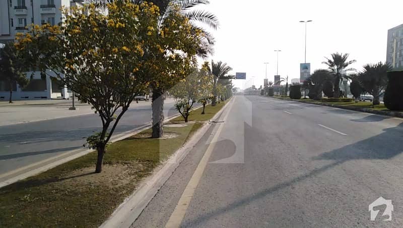 Excellent Location 100 Feet Road 5 Marla Developed Commercial Plot On Easy Installments For Sale In Bahria Town