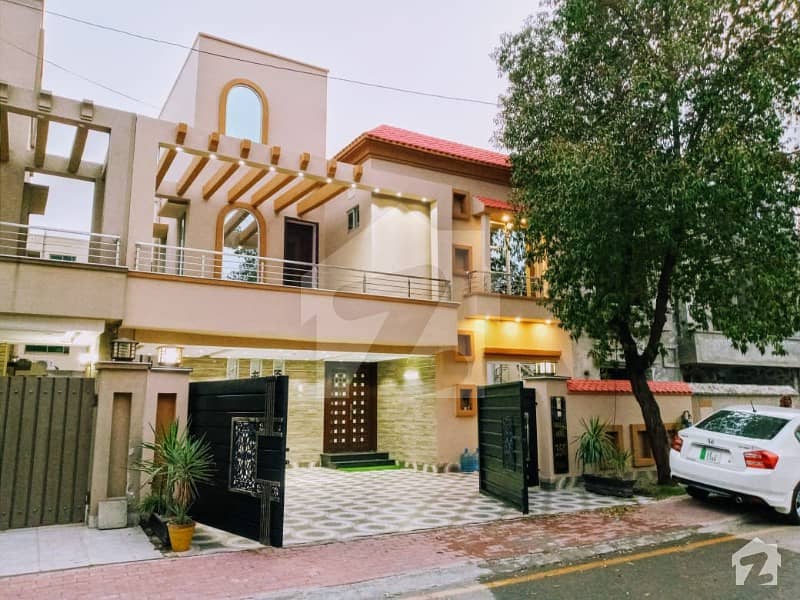 House For Sale In Chambelli Block Bahria Town Lahore