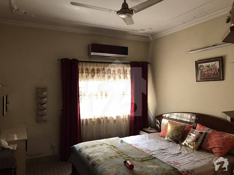 بحریہ ٹاؤن فیز 2 بحریہ ٹاؤن راولپنڈی راولپنڈی میں 4 کمروں کا 10 مرلہ مکان 2 کروڑ میں برائے فروخت۔
