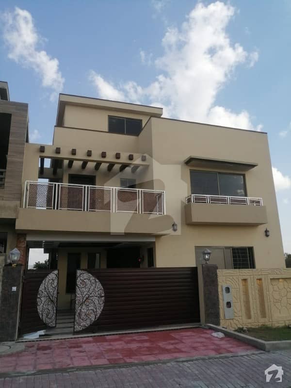 Brand New Beautiful 10 Marla House For Rent In E Block Phase 8