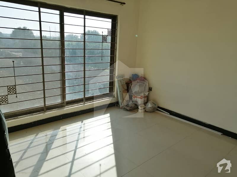 5 Marla Flat Available For Rent In L Block In Khayaban E Amin