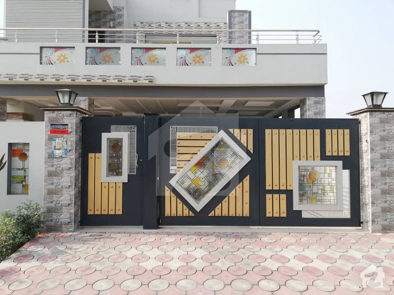 1 Kanal House Is Available For Sale In Dc Colony Neelam Block Gujranwala