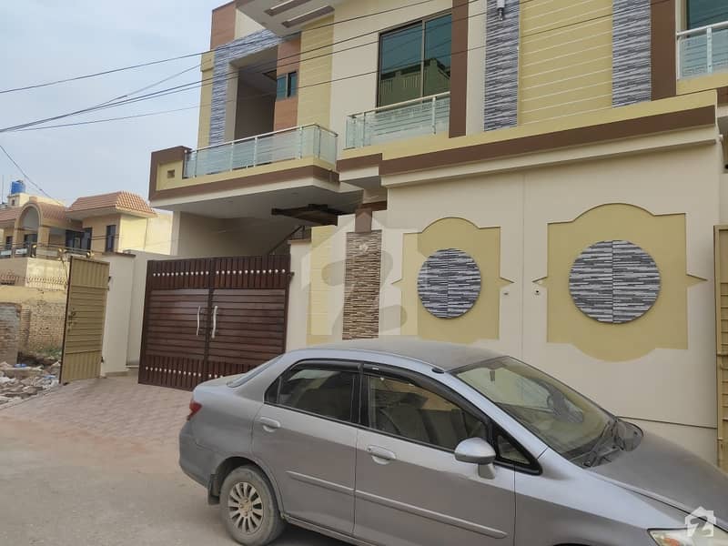 Here Is A Good Opportunity To Live In A Well Built House Garden Town