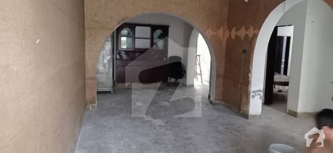 10 Marla Lower Portion Is Available For Rent On Hot Location 10 Marla Lower Portion Is Available For Rent On Hot Location