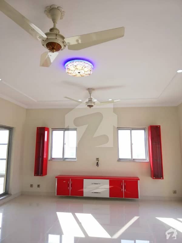 1 Kanal Corner House For Sale In Bahria Orchard Phase 1