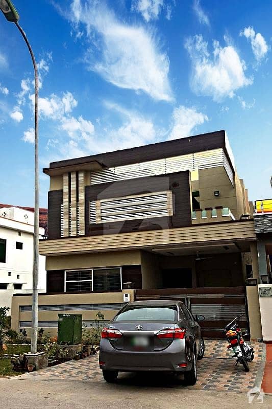 Very Close To Park 8 Marla Basement House For Sale At Prime Location In Low Price