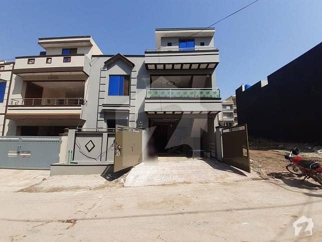 6 Marla Double Storey House For Sale At Ideal Location