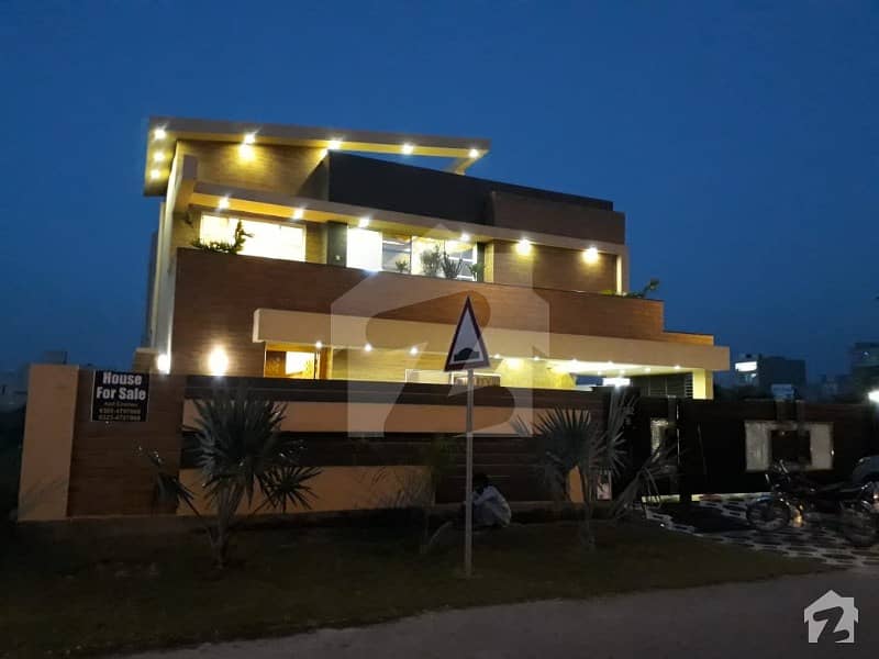 1 Kanal Beautifully Designed Modern House For Sale In Dha