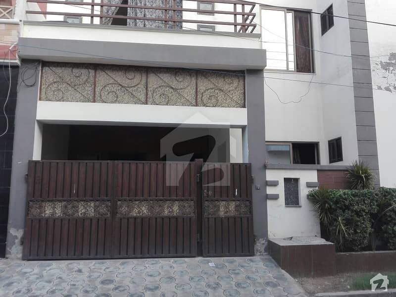 ایڈن گارڈنز فیصل آباد میں 5 کمروں کا 5 مرلہ مکان 95 لاکھ میں برائے فروخت۔