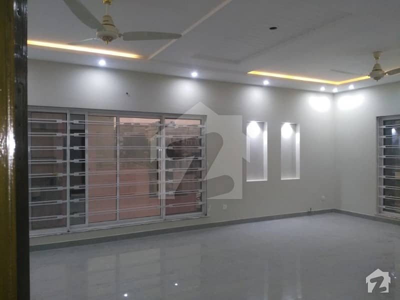 Brand New 1 Kanal Triple Unit House For Rent In Bahria Town