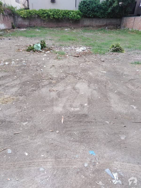 1 Kanal Residential Plot For Sale In D H A
