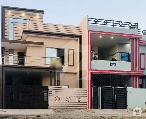 خانپور روڈ رحیم یار خان میں 4 کمروں کا 6 مرلہ مکان 65 لاکھ میں برائے فروخت۔