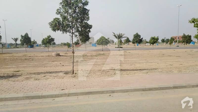 10 Marla Plot For Sale On Very Excellent Location In Bahria Town Lahore