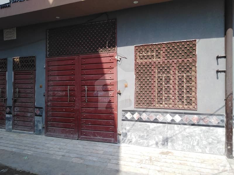 گلبرگ پشاور میں 4 کمروں کا 2 مرلہ مکان 60 لاکھ میں برائے فروخت۔
