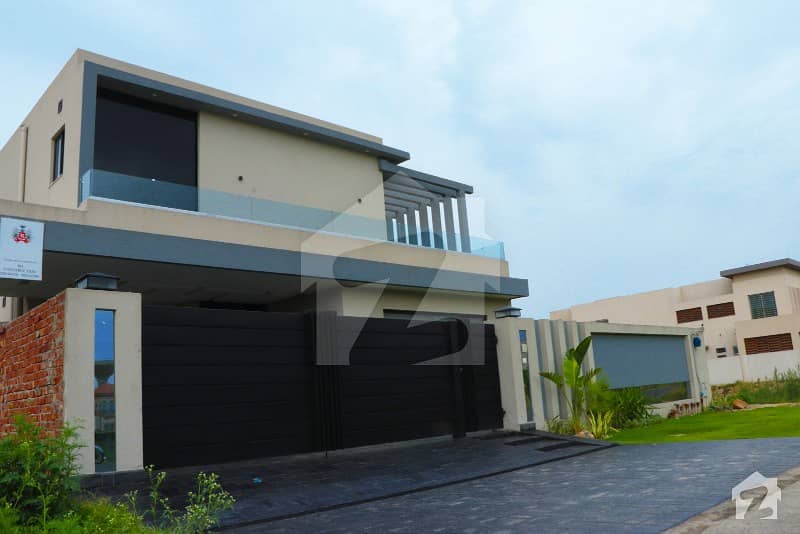 Luxury Constructed Fully Furnished 1 Kanal Brand New House Available For Sale Near To Kids Entertainment Area