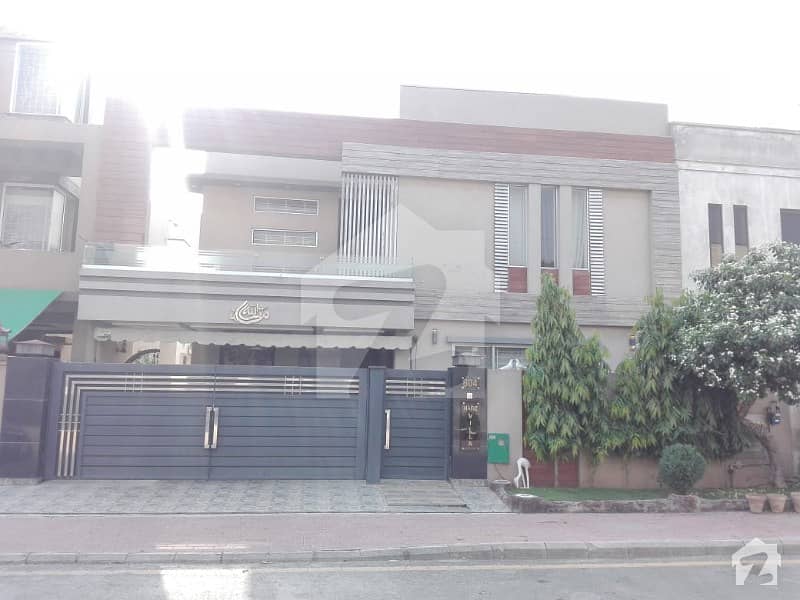 10 Marla House For Rent In Gulbahar Block Sector C Bahria Town Lahore