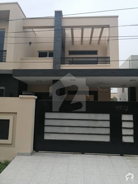 10 Marla Full House For Rent In State Life Housing Society Lahore