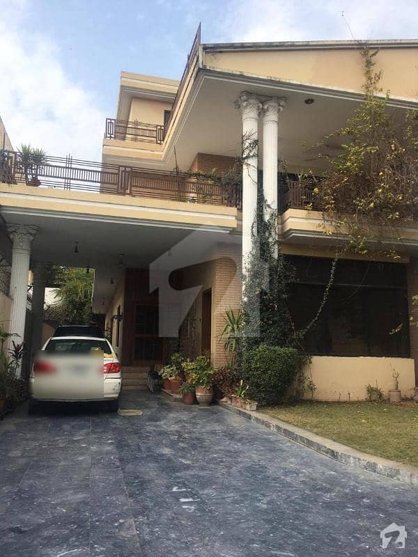 One Kanal House For Sale F-11/4 Islamabad