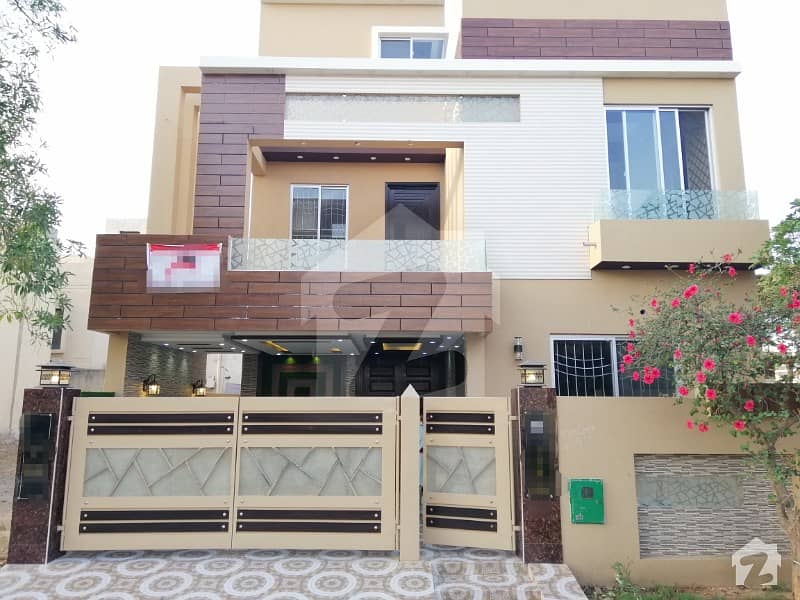 8 Marla Luxury House For Rent In Ali Block Sector B Bahria Town Lahore