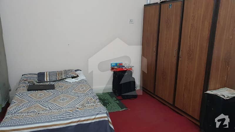 Vip Rooms Near Fast University Faisal Town