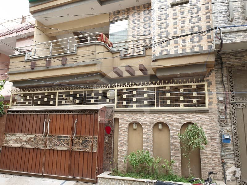 NEW 2 Year Old  5 MARLA HOUSE FOR SALE  LOCATED IN SAMNABAD MAIN ROAD LAHORE