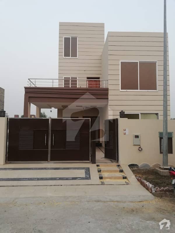 Brand New 11 Marla Beautiful And Modern House For Sale