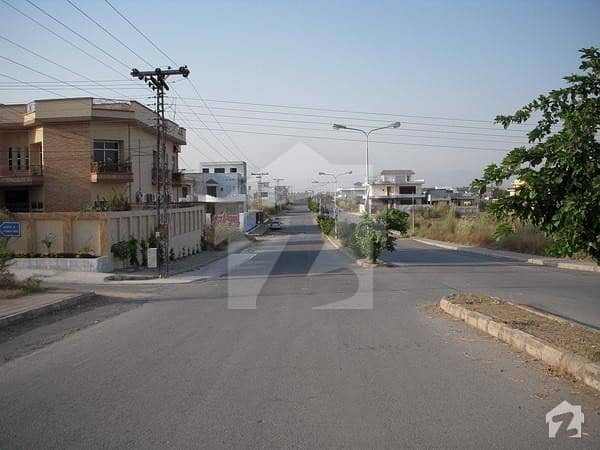 1 Kanal Level Plot For Sale In Block D National Police Foundation Sector O9