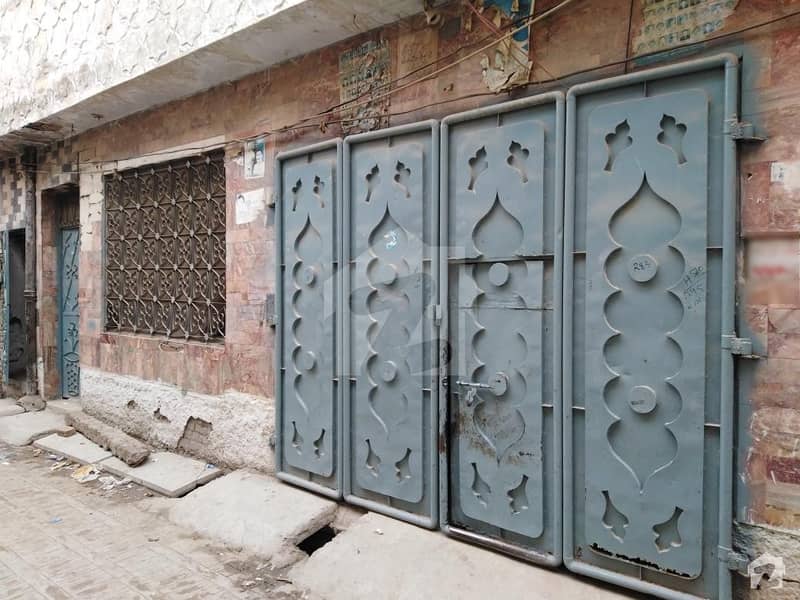 افغان کالونی پشاور میں 7 کمروں کا 5 مرلہ مکان 90 لاکھ میں برائے فروخت۔