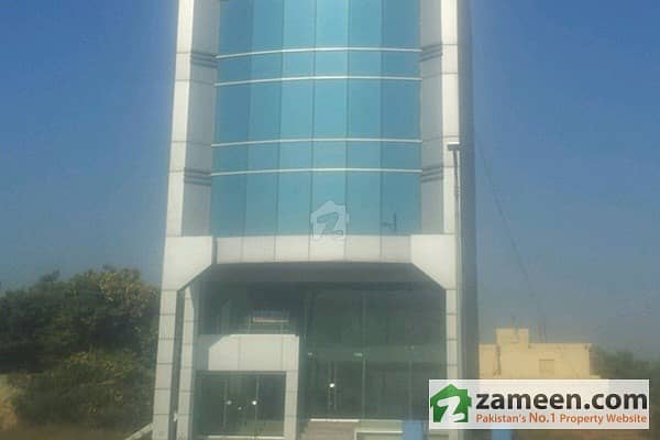 8000 Sq Feet - Commercial Building For Rent In DHA Phase 8