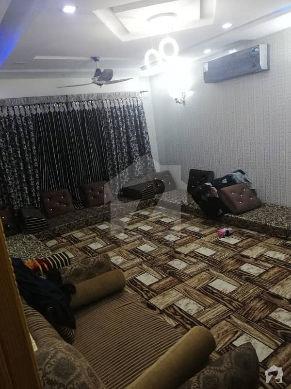 ڈیوائن گارڈنز لاہور میں 5 کمروں کا 16 مرلہ مکان 2.35 کروڑ میں برائے فروخت۔