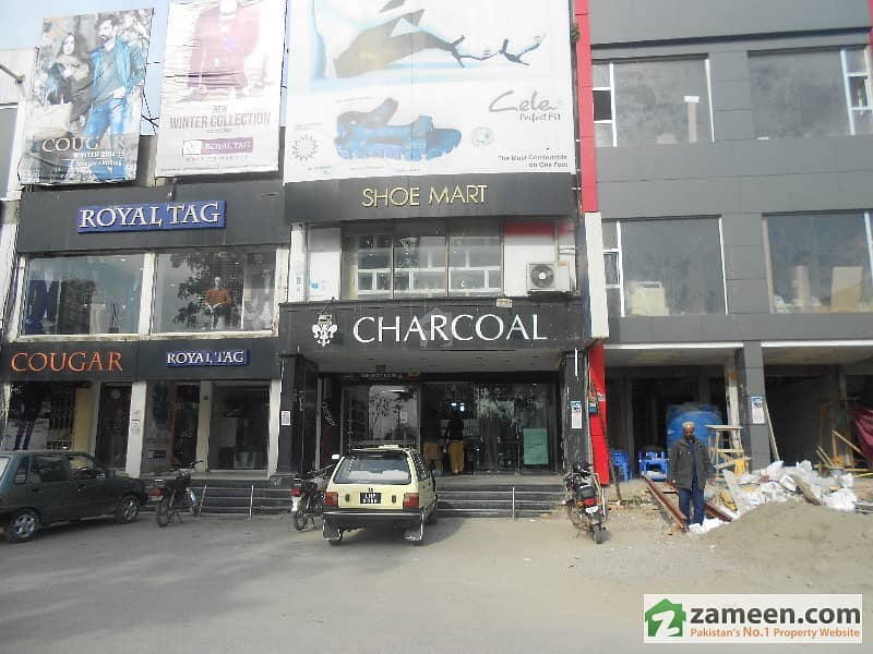 8000 Sq Feet - Unit For Sale In Sector F-6 Markaz - Islamabad