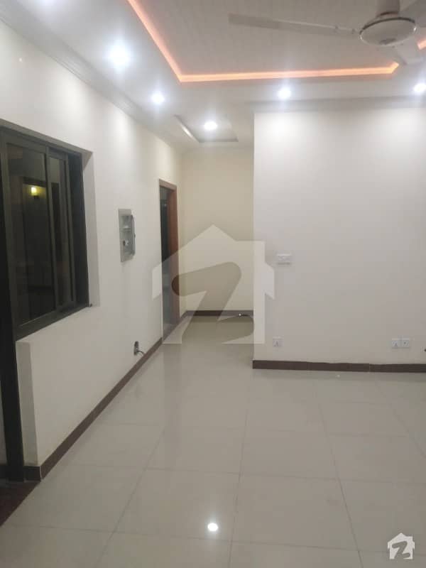 6marla 2beds DD Ground Portion For Rent In Gulraiz Housing