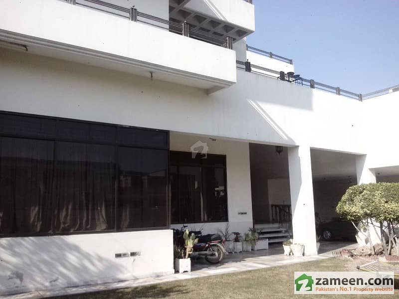 2 Kanal Used Bungalow For Sale In Dha Phase I