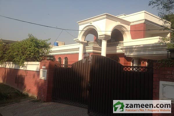 2 Kanal 4 Marla Executive Bungalow House For Sale - Fortress Stadiam Lahore