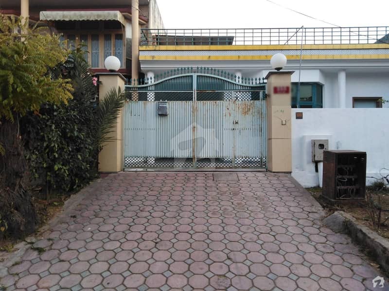 Single Storey House Is Available For Rent In I-8/4 Islamabad