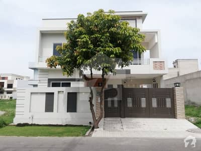 A Nicely Build Brand New 10 Marla House Is Available For Sale In Canal View Housing Scheme Sector - 3 Gujranwala A Nicely Build Brand New 10 Marla House Is Available For Sale In Canal View Housing Scheme Sector - 3 Gujranwala