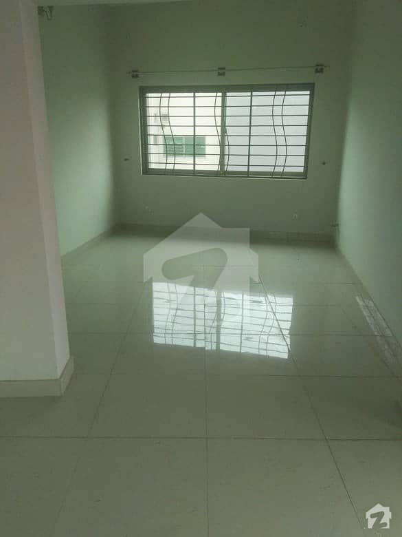 1 Kanal Brand New Upper Portion For Rent In G-15/1 Islamabad