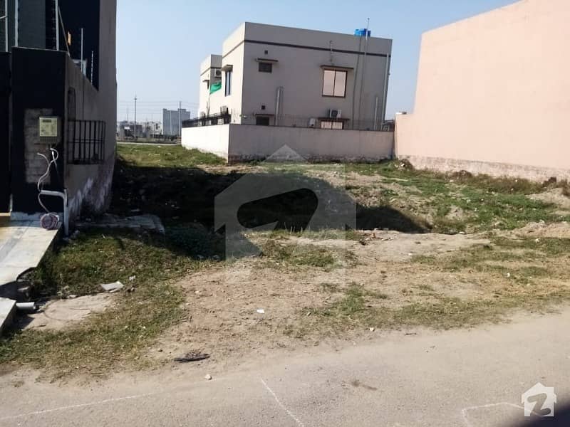 10 Marla Residential Plot For Sale In Orchard 1 Block In Paragon City