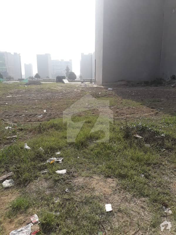 Near Main Road 8 Marla Commercial Plot At Business Location In Low Price