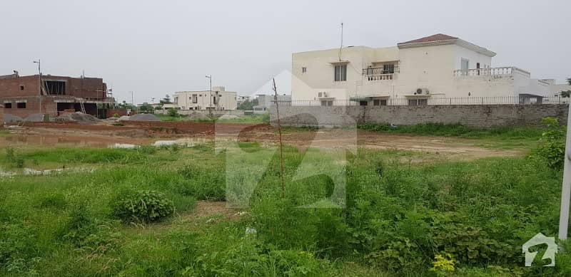 Hot Location Time To Invest Plot No 189B5  Block B