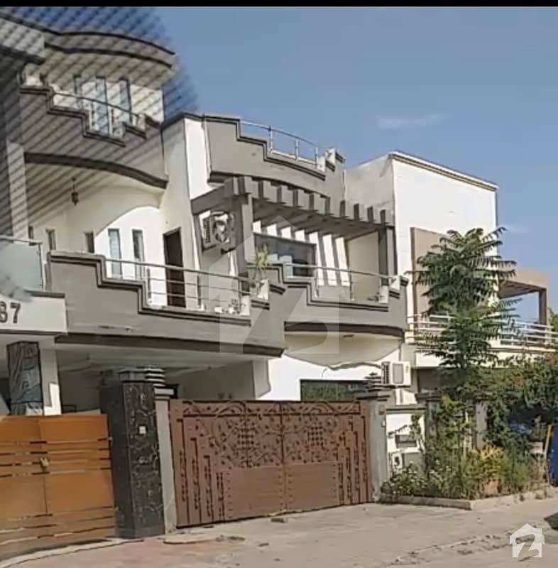 House For Rent In Bahria Town Bahria Town Phase 7, Bahria Town