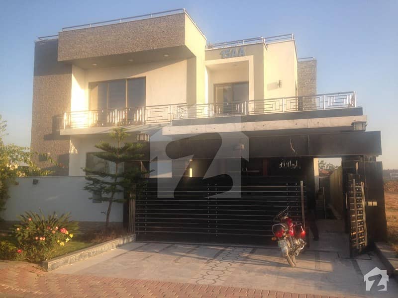 Bahria Enclave Setor C 1 Kanal Brand New Lavish House With Basement Available For Saleprime Location Beautiful View
