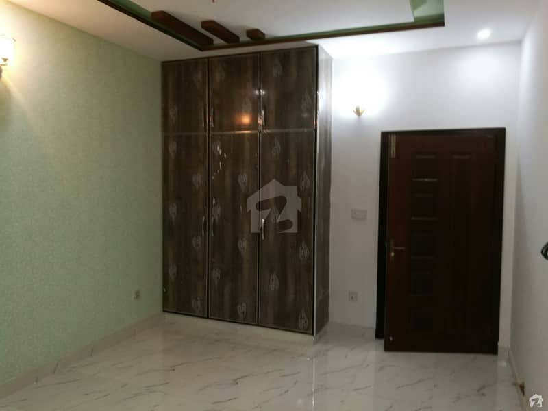 ملٹری اکاؤنٹس ہاؤسنگ سوسائٹی لاہور میں 5 کمروں کا 8 مرلہ مکان 1.45 کروڑ میں برائے فروخت۔