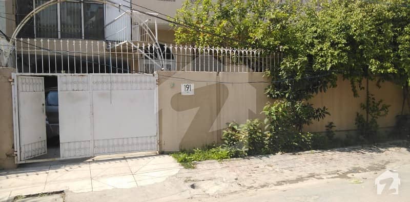 Triple Storey Furnished House For Sale