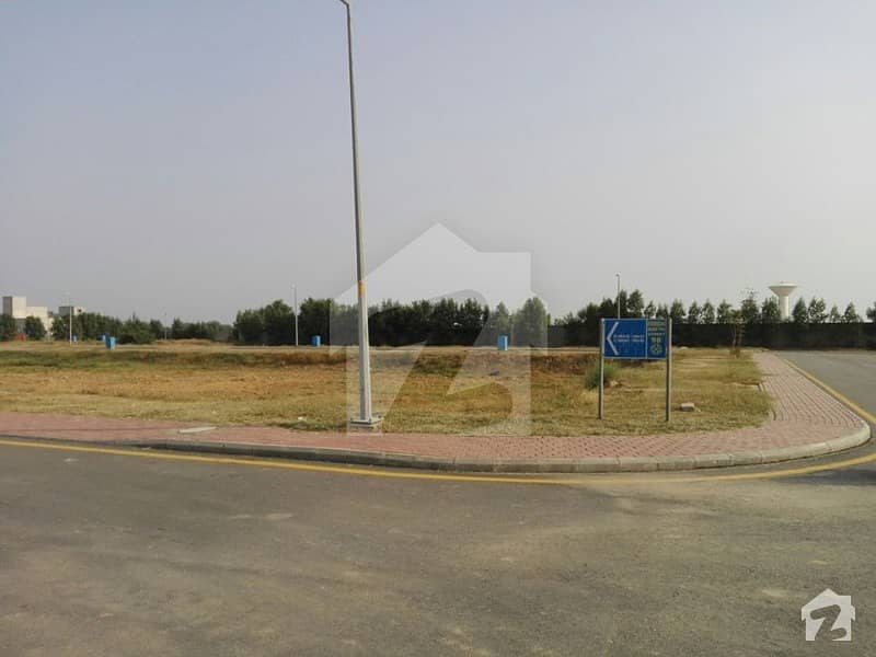 Future Investment Plot For Sale In Bahria Town