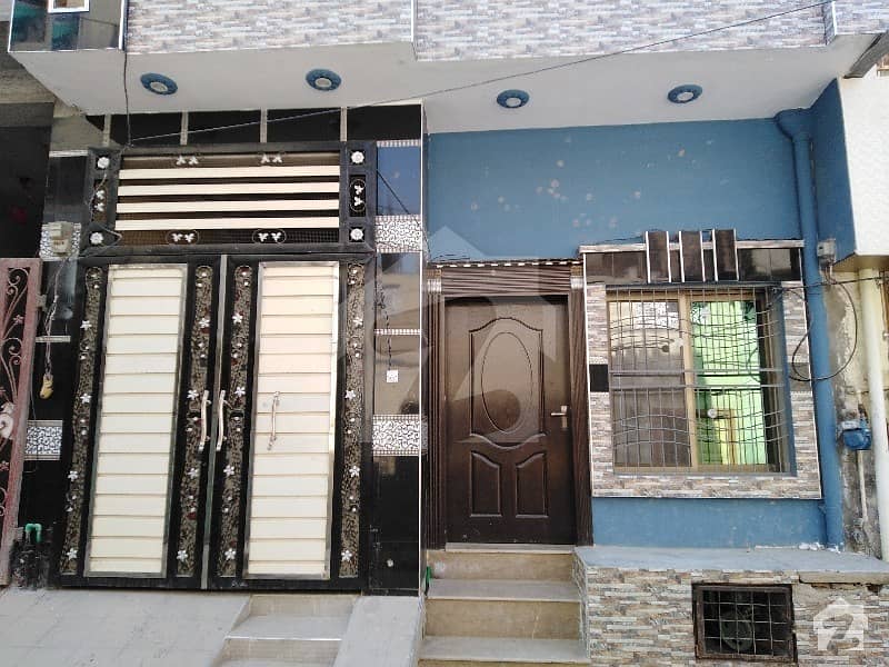 اقبال کالونی سرگودھا میں 4 مرلہ مکان 65 لاکھ میں برائے فروخت۔