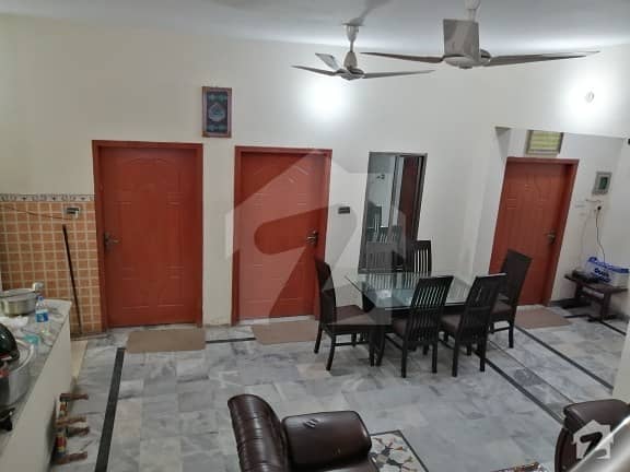 رانا ٹاؤن لاہور میں 3 کمروں کا 8 مرلہ مکان 62 لاکھ میں برائے فروخت۔